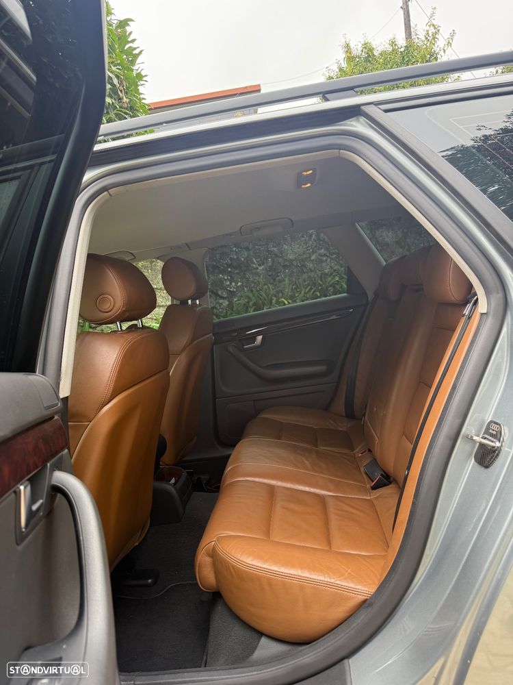 Audi A4 Avant 2.0 TDI S-line - 7