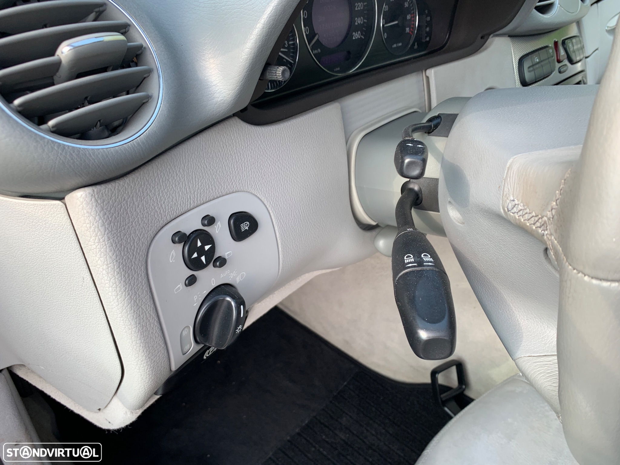 Mercedes-Benz CLK 200 K Avantgarde - 28