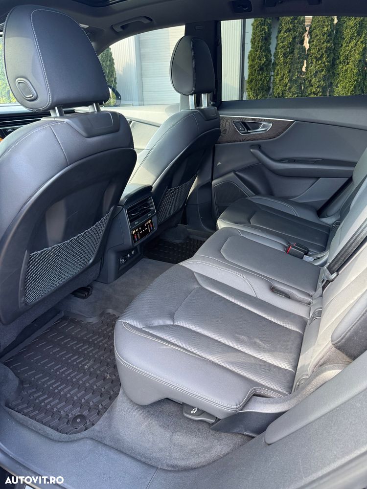 Audi Q8 3.0 55 TFSI quattro Tiptronic MHEV - 26