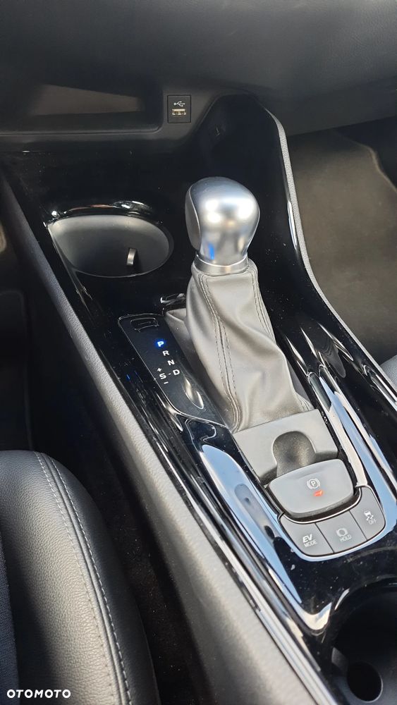 Toyota C-HR 2.0 Hybrid Style - 17