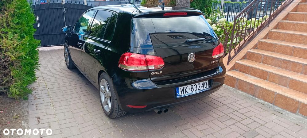 Volkswagen Golf 2.0 TDI Comfortline - 4