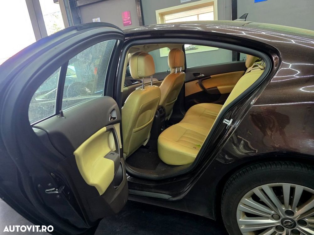 Opel Insignia - 6