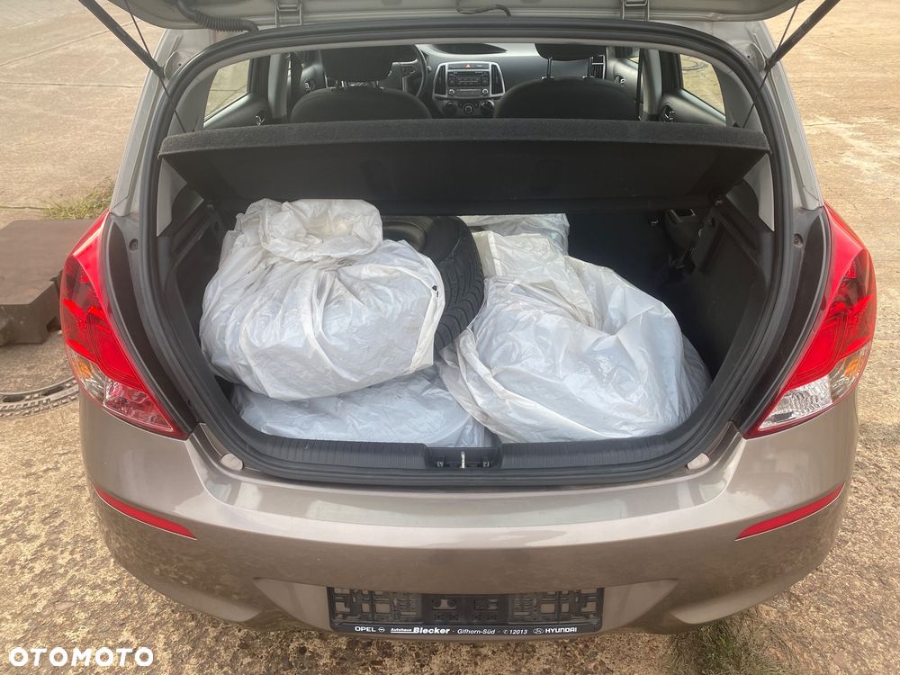 Hyundai i20 - 34
