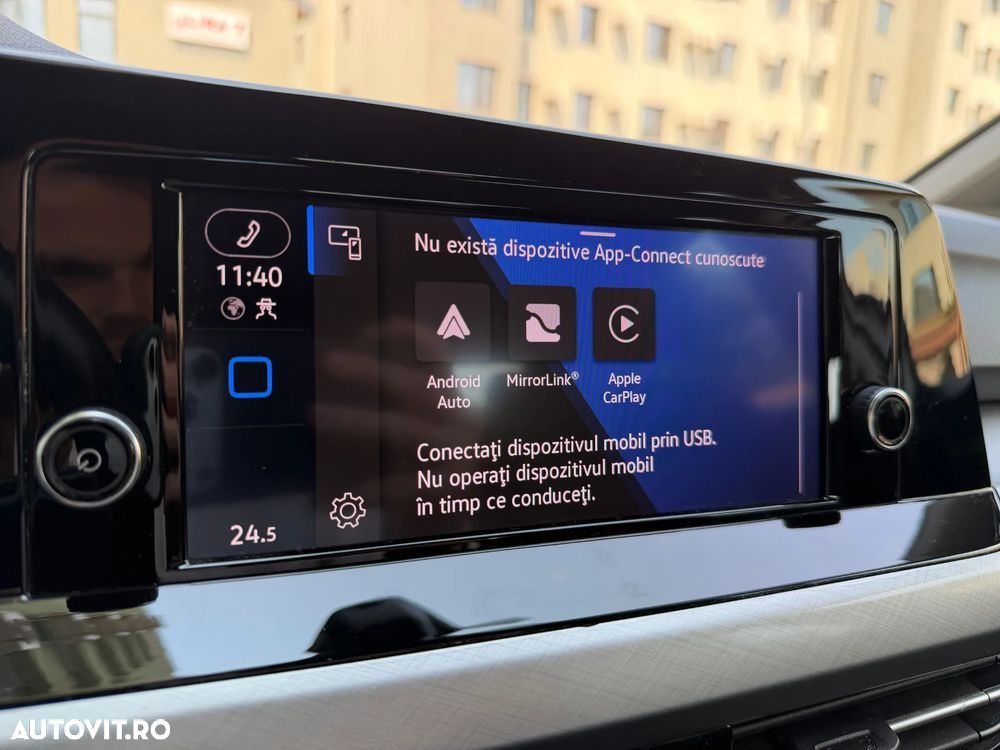 VOLKSWAGEN Golf 2022 — imagine 5