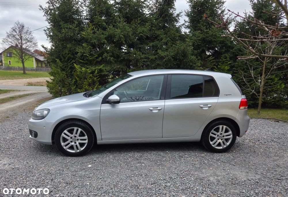 Volkswagen Golf 1.6 TDI DPF Comfortline - 2