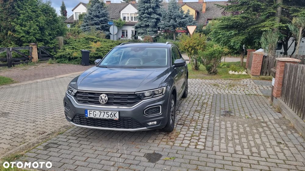Volkswagen T-Roc - 1