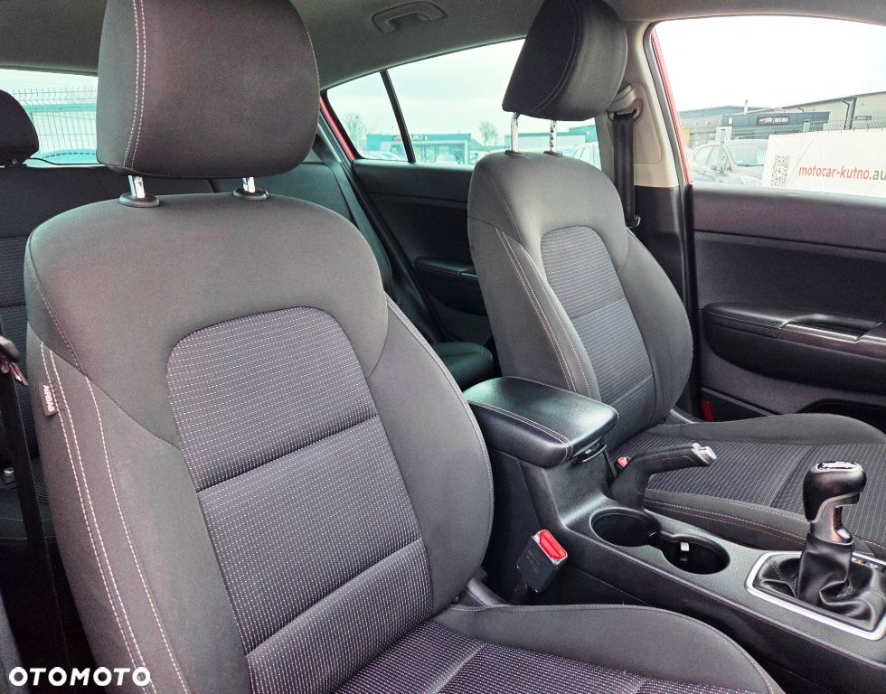 Kia Sportage 1.6 GDI 2WD Vision - 30