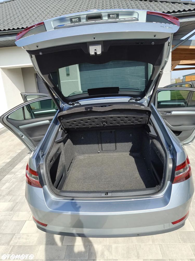 Skoda Superb 2.0 TDI 4x4 Ambition DSG - 16