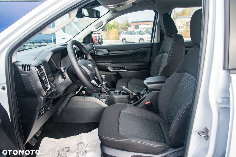 Ford Ranger XLT 4x4 2.0 170KM - 10