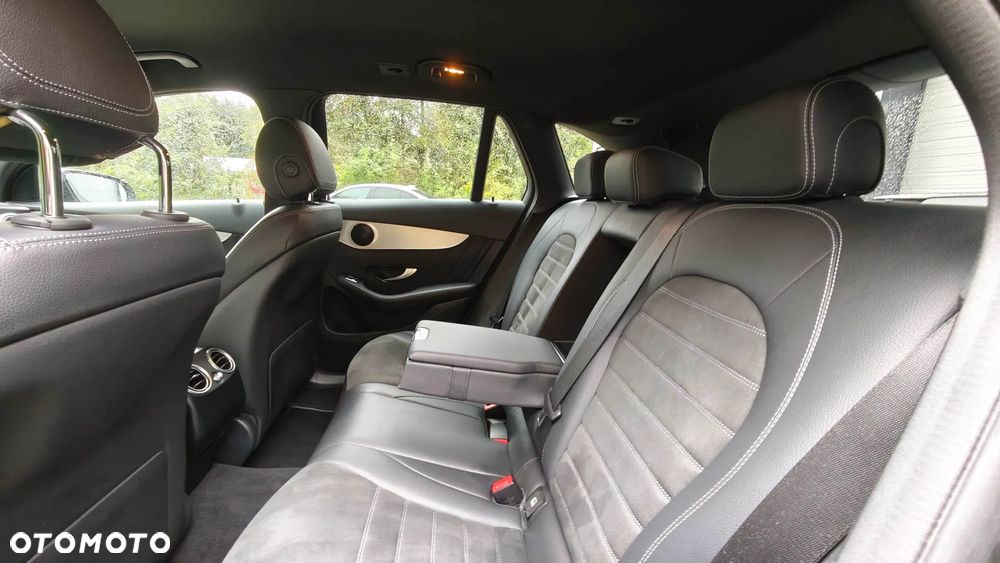 Mercedes-Benz GLC 220 d 4Matic 9G-TRONIC AMG Line - 15