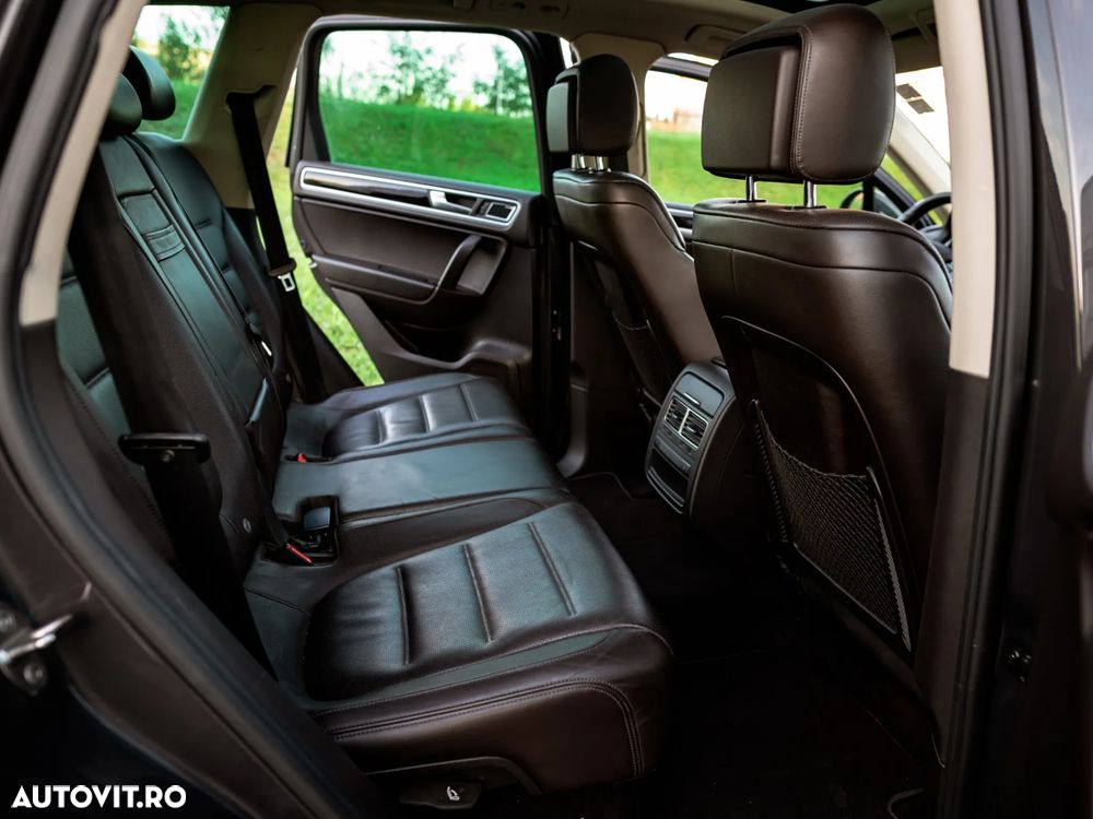 Volkswagen Touareg - 26