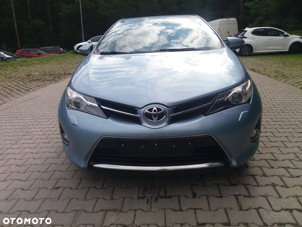 Toyota Auris 2.0 D-4D Dynamic - 7