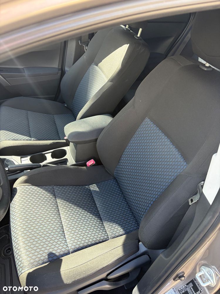 Toyota Auris 1.6 Active - 17