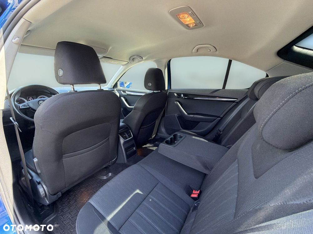 Skoda Octavia 2.0 TDI SCR Style DSG - 32