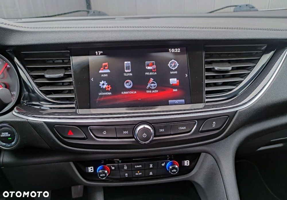 Opel Insignia - 23