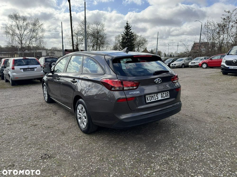 Hyundai i30 - 33