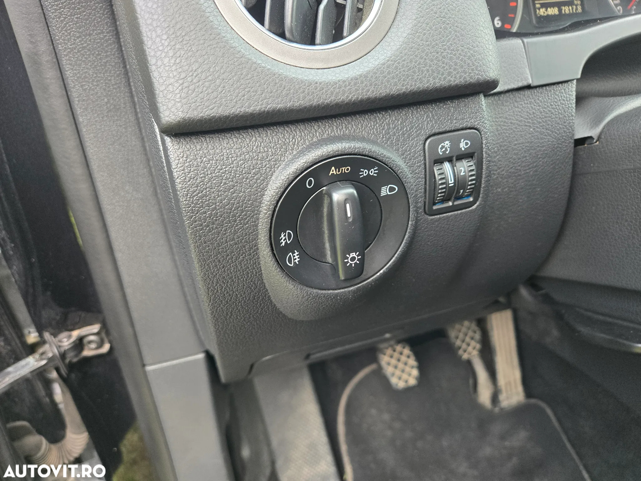 Volkswagen Tiguan 2.0 TDI DPF 4Motion Team - 13