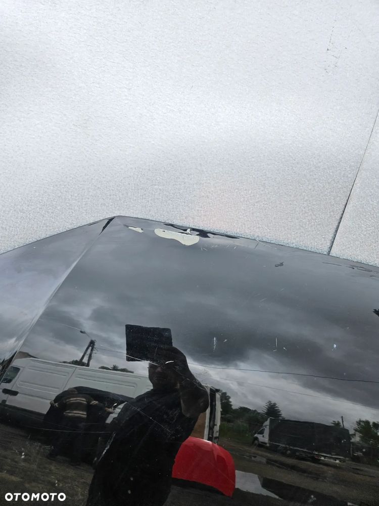 Audi A4 B9 maska 8W0 - 2