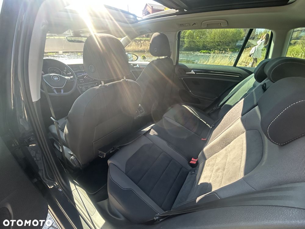 Volkswagen Golf 2.0 TDI BMT Highline DSG - 17