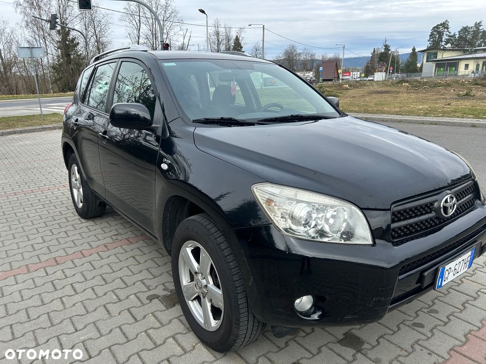 Toyota RAV4 2.2 D-4D 4x4 - 2