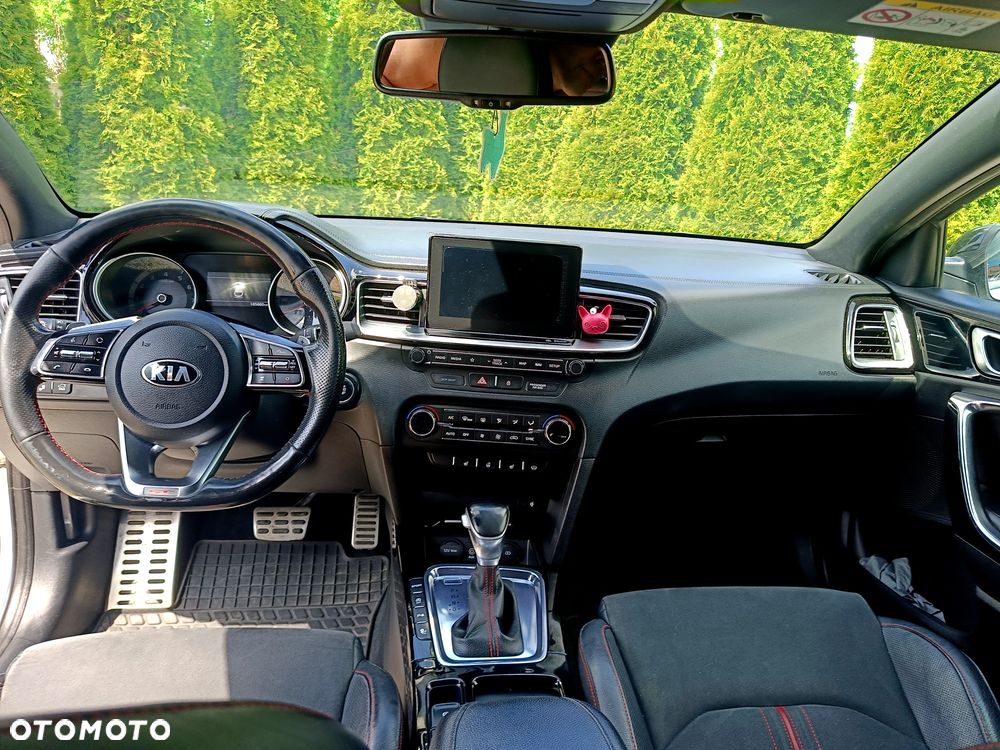 Kia ProCeed 1.6 T-GDI GT DCT - 8