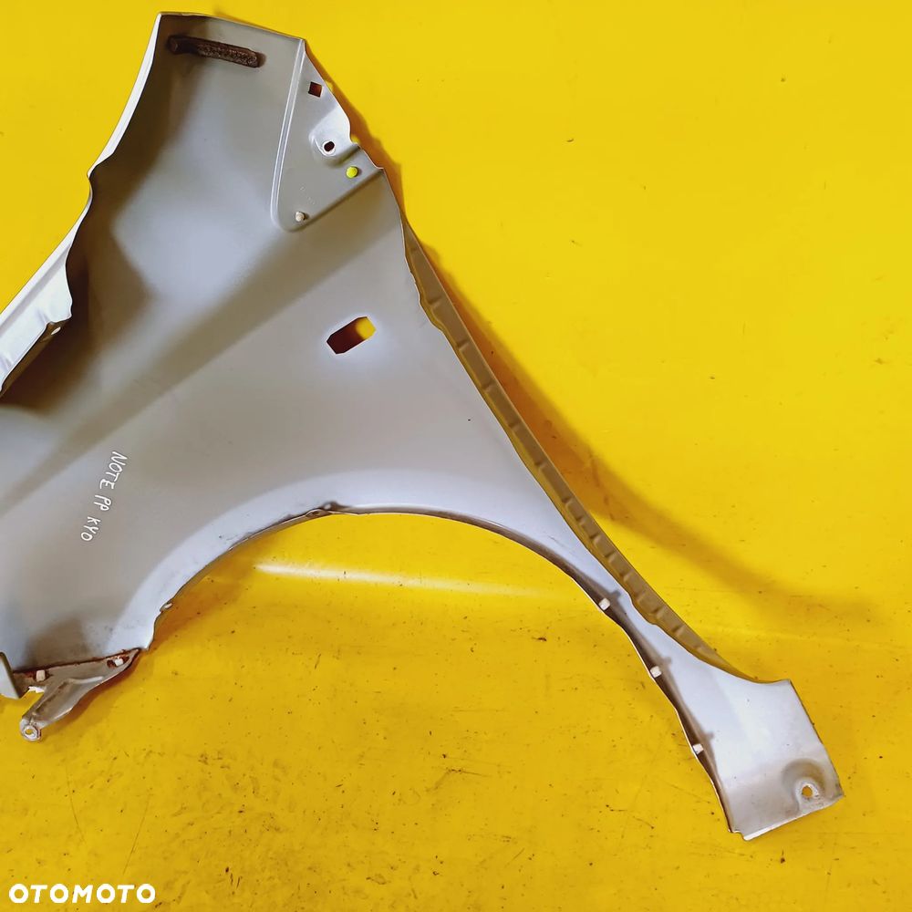 BŁOTNIK PRAWY PRZÓD PRZEDNI NISSAN NOTE 1 E11 5D MINVAN LAK. KY0 NR112 - 13