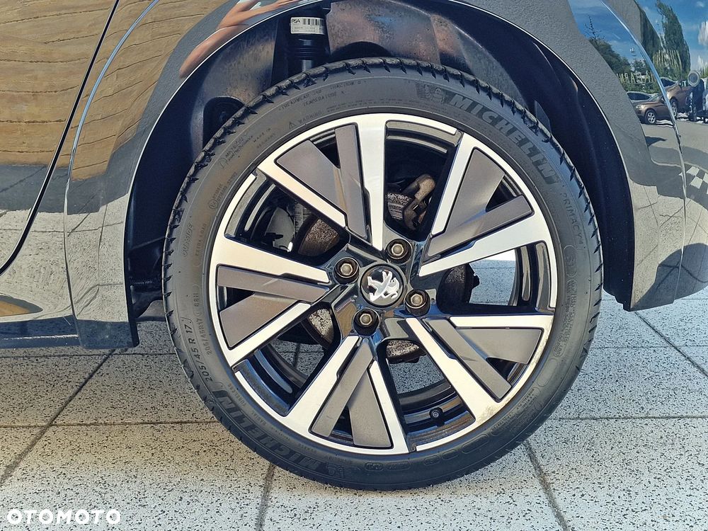 Peugeot 208 1.2 PureTech GT Line S&S - 24