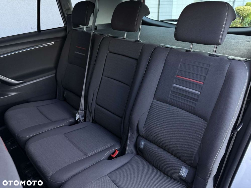 Toyota Verso - 31