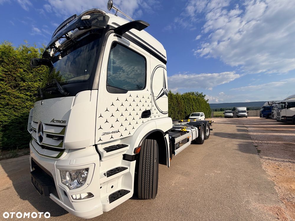 Mercedes-Benz ACTROS / 2546 / NISKI PRZEBIEG / ACC / E 6 / MP 5 / BDF/ RAMA/ / DMC 27T / LED /OŚ SKRETNA / - 23