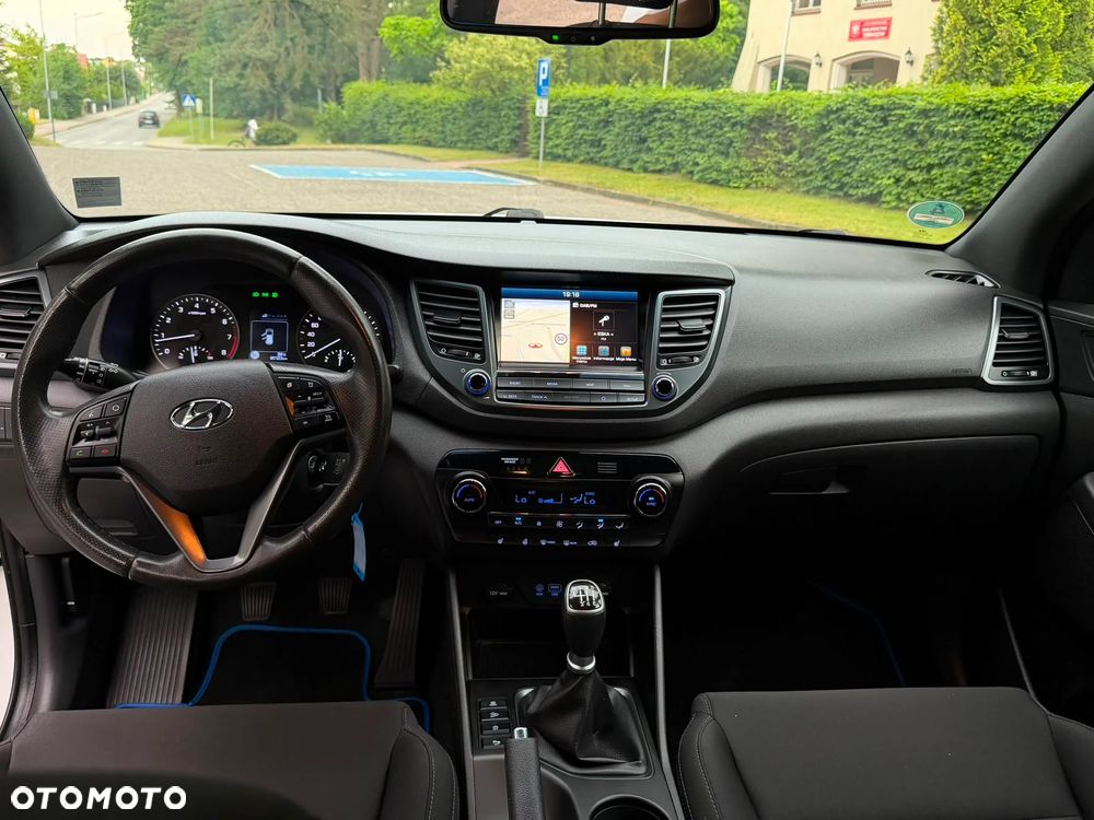 Hyundai Tucson blue 1.6 GDi 2WD Passion - 23