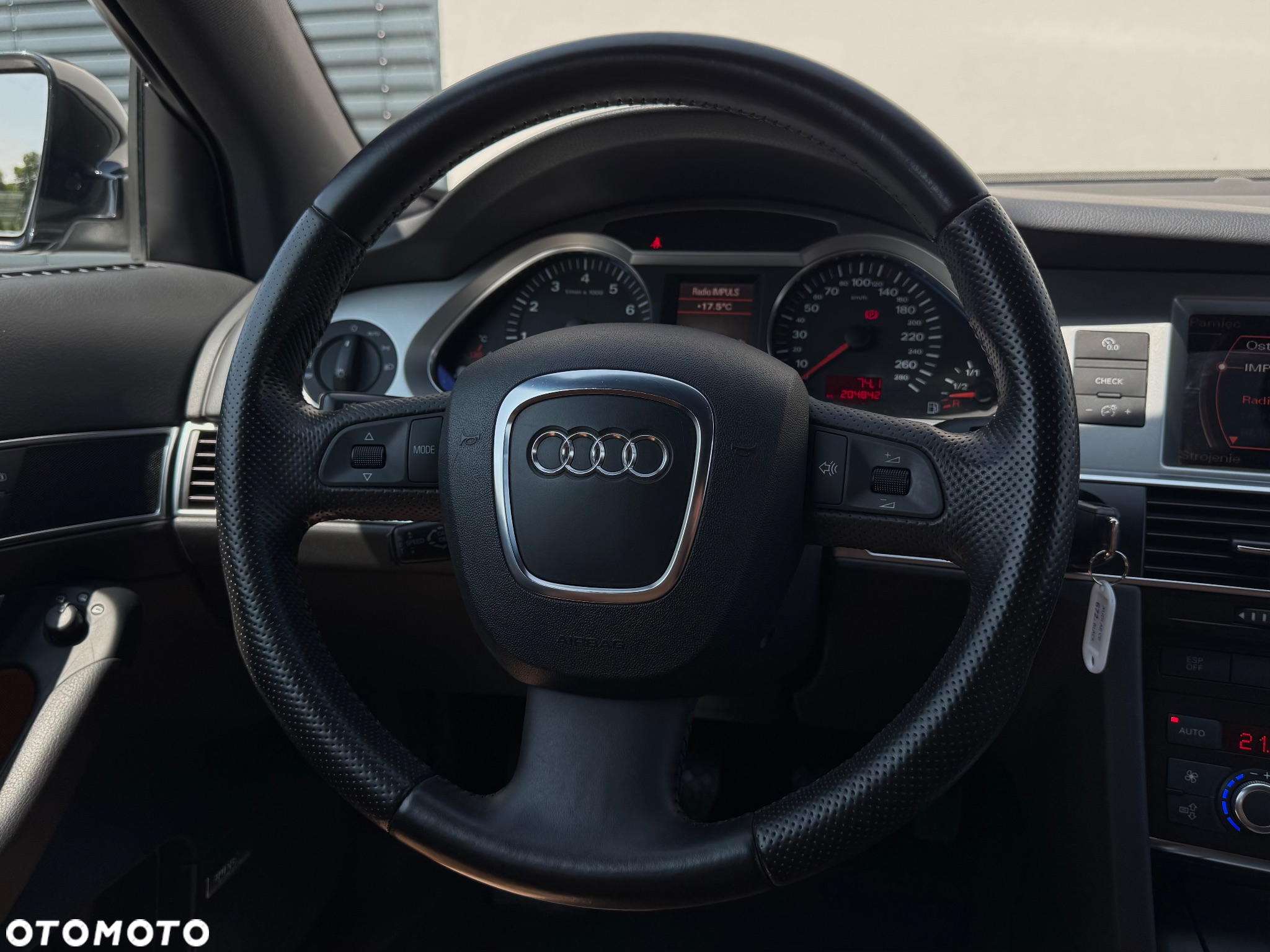 Audi A6 Avant 2.4 - 10