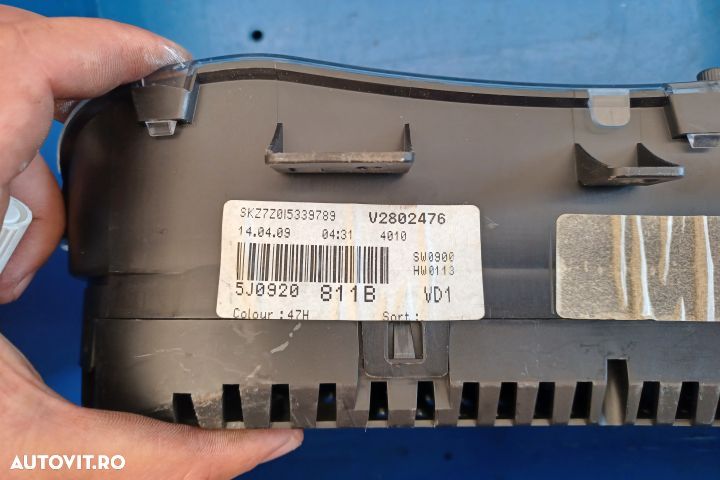 Ceasuri bord 5J0920811B Skoda Fabia 5J [2007 - 2010] Combi wagon 5-us - 4