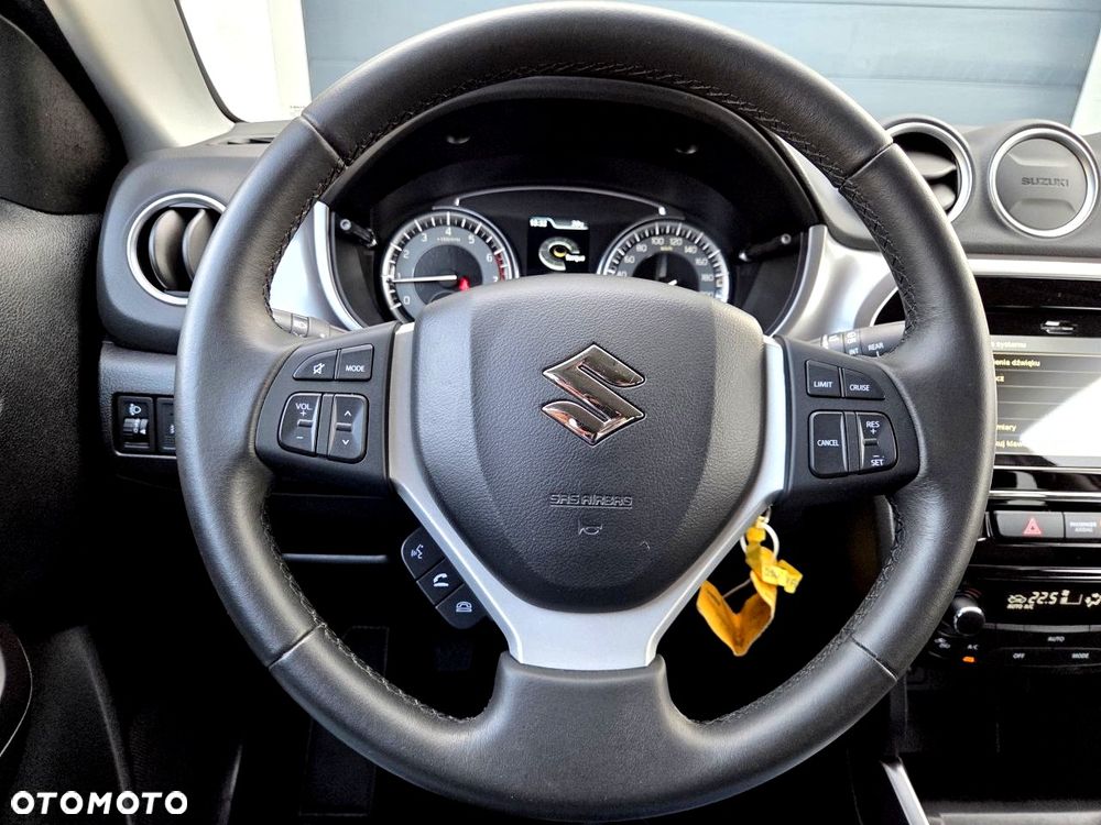 Suzuki Vitara - 30