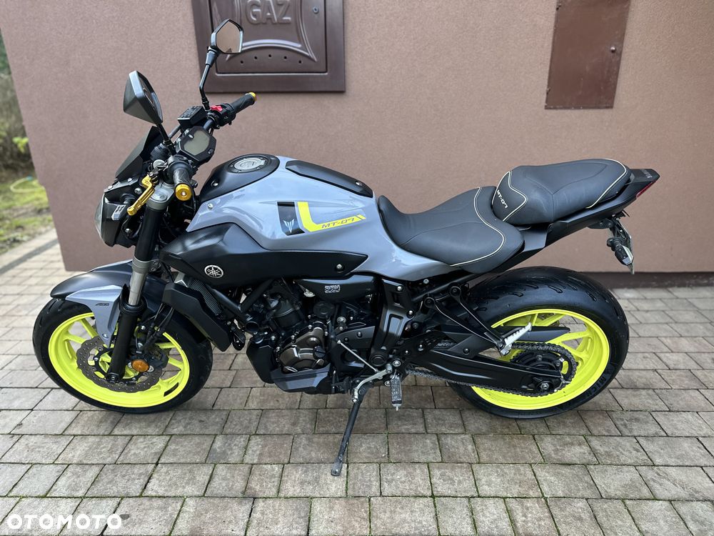 Yamaha MT - 13