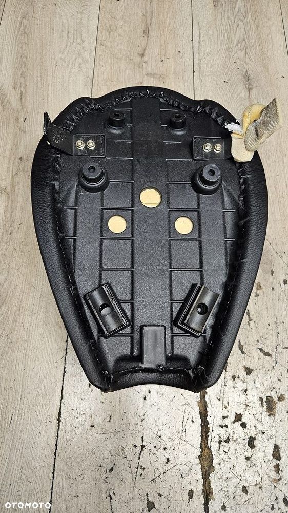 Oryginalne Siedzenie Kanapa Przód Hyosung GV 125 S Aquila  45110HG7200 - 7