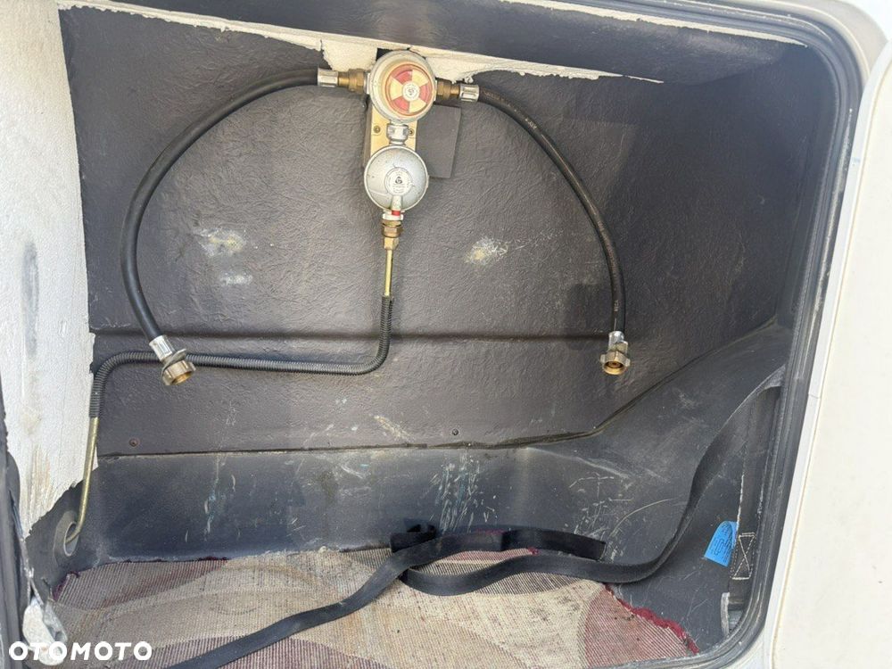 Mercedes-Benz Sprinter - 27