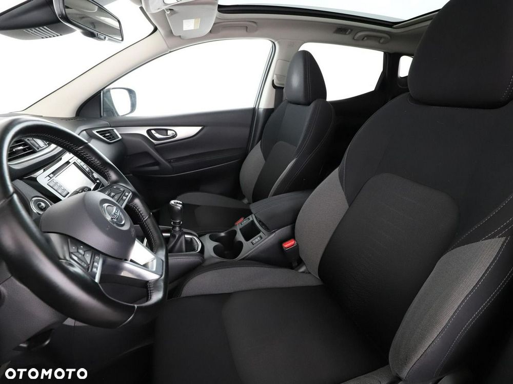 Nissan Qashqai 1.6 DIG-T N-Connecta - 14