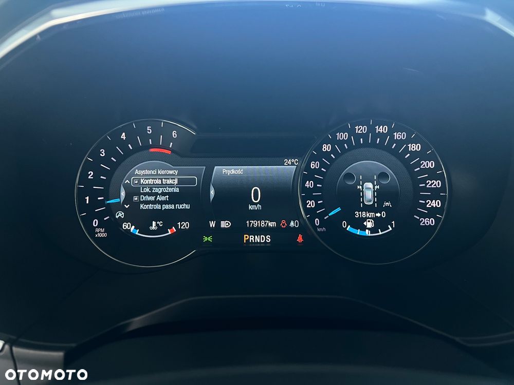 Ford S-Max 2.0 EcoBlue Titanium - 26