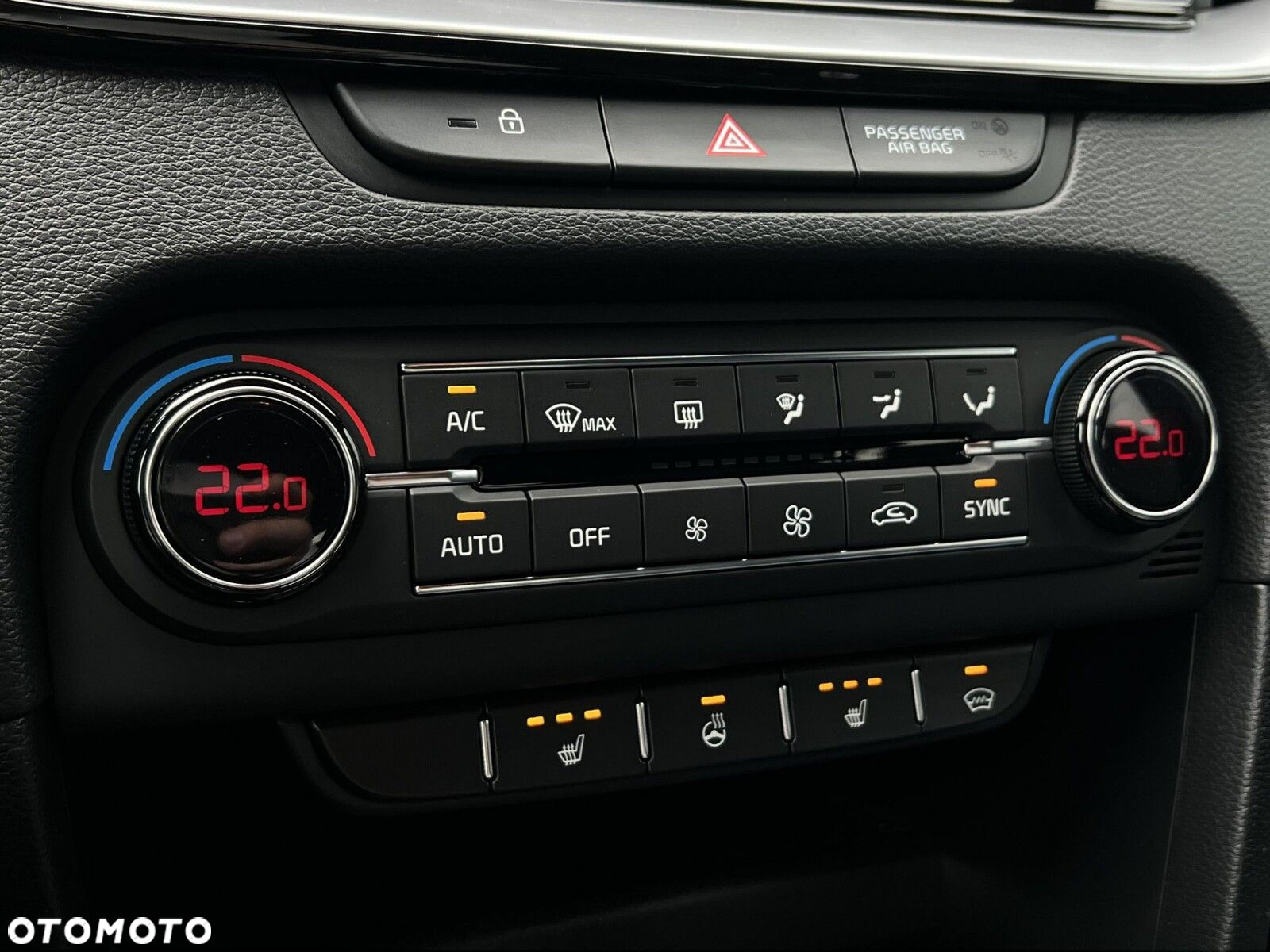 Kia ProCeed - 18