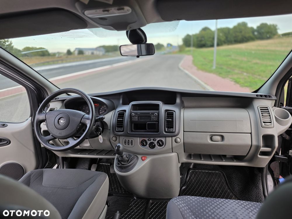 Opel Vivaro - 4