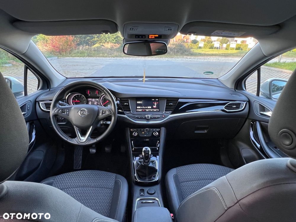 Opel Astra 1.4 Turbo Innovation - 14
