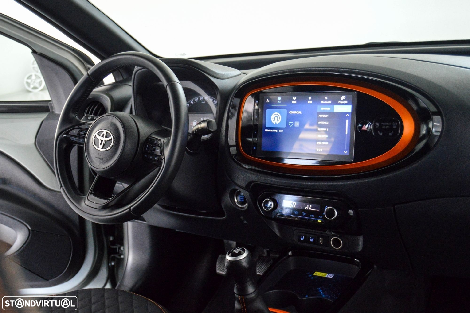 Toyota Aygo X 1.0 Limited - 28