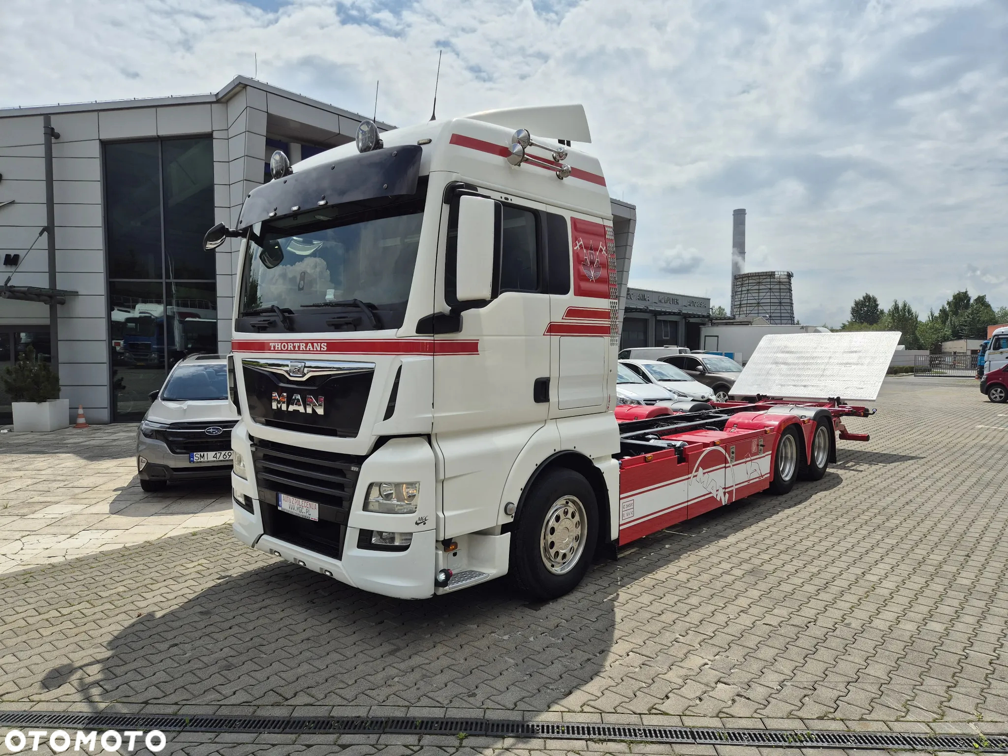 MAN TGX 28.420 6X2-2 LL / ZESTAW DO PRZEWOZU KONTENRÓW / NISKI BDF / DŁUGA RAMA  / NACZEPA HFR KM 20 / SUPER STAN / 1 WŁ  / SYPIALKA 2 ŁÓZKA / EURO 6 - 4