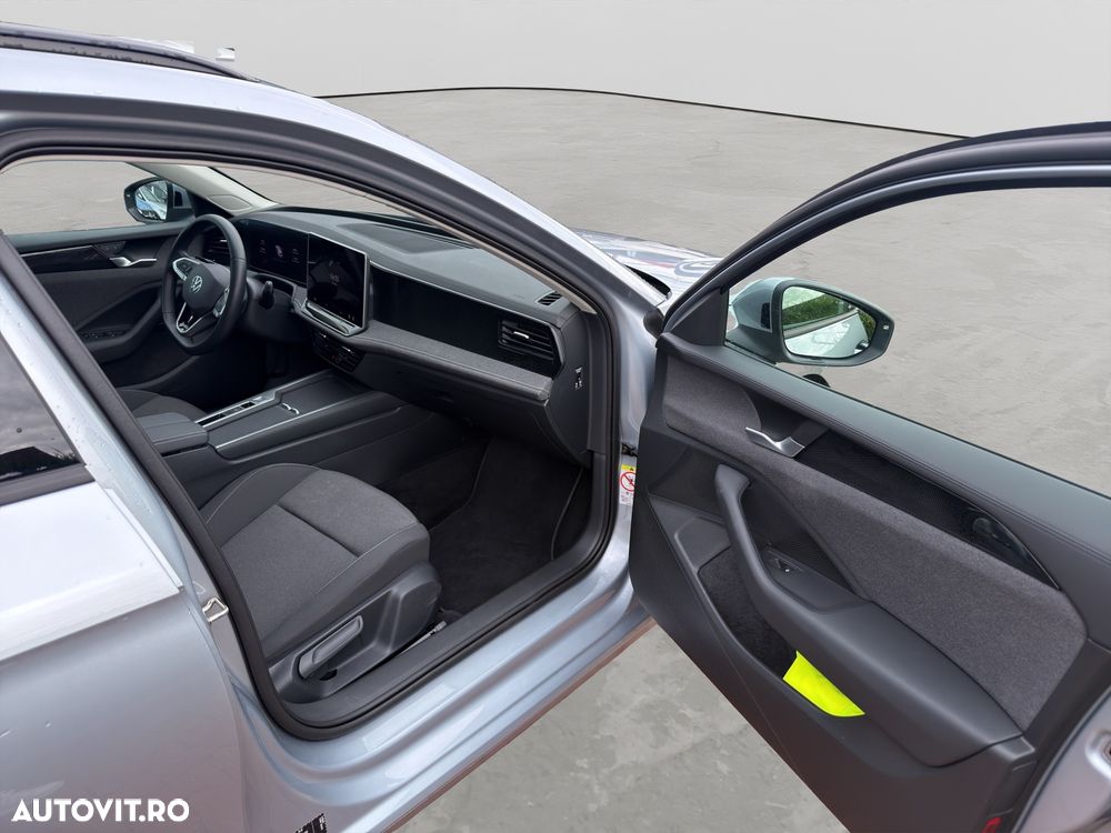 Volkswagen Passat - 16