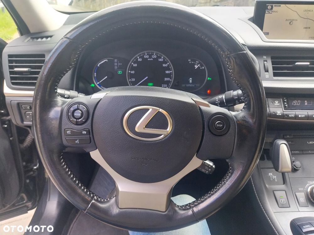 Lexus CT 200h Business Edition - 22