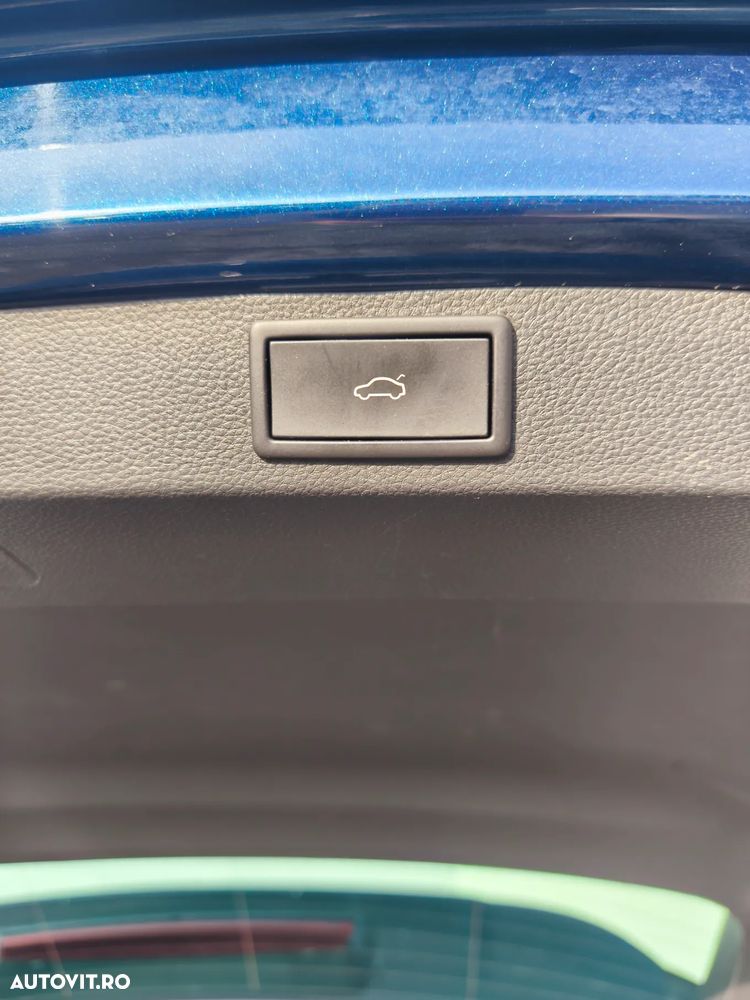 Skoda Karoq 2.0 TDI SCR 4x4 DSG Style - 28