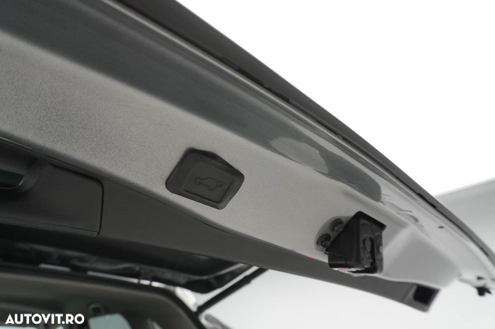 Toyota RAV4 2.5 VVT-iE 4x4 Luxury - 31