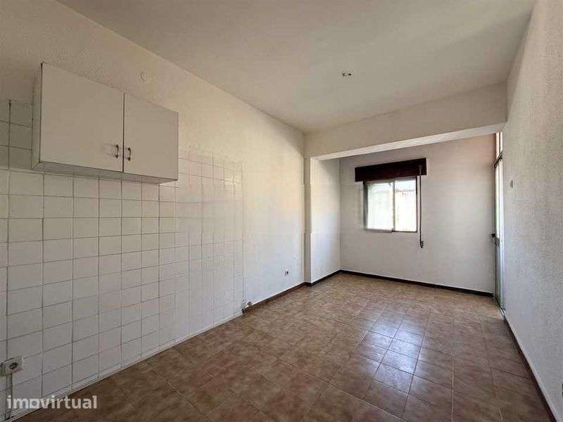 Vende de apartamento T2 em Porto-Campanhã - Grande imagem: 3/7
