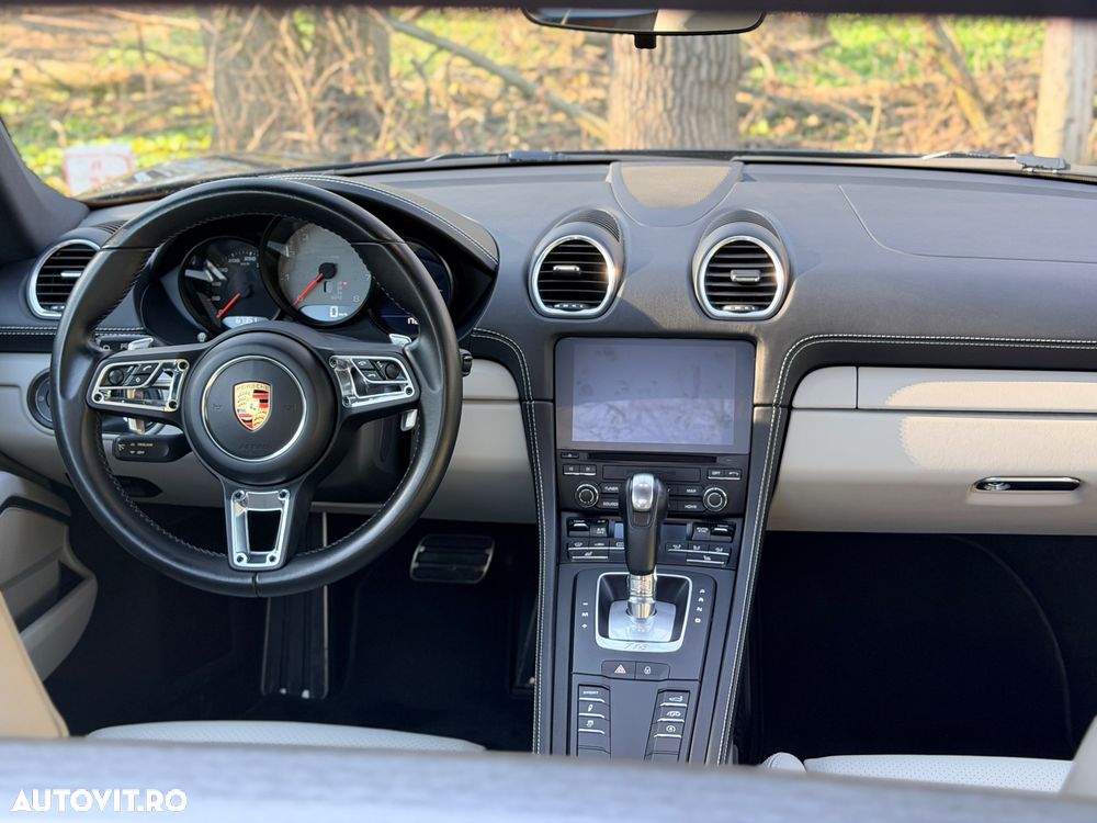 Porsche Cayman S PDK - 10
