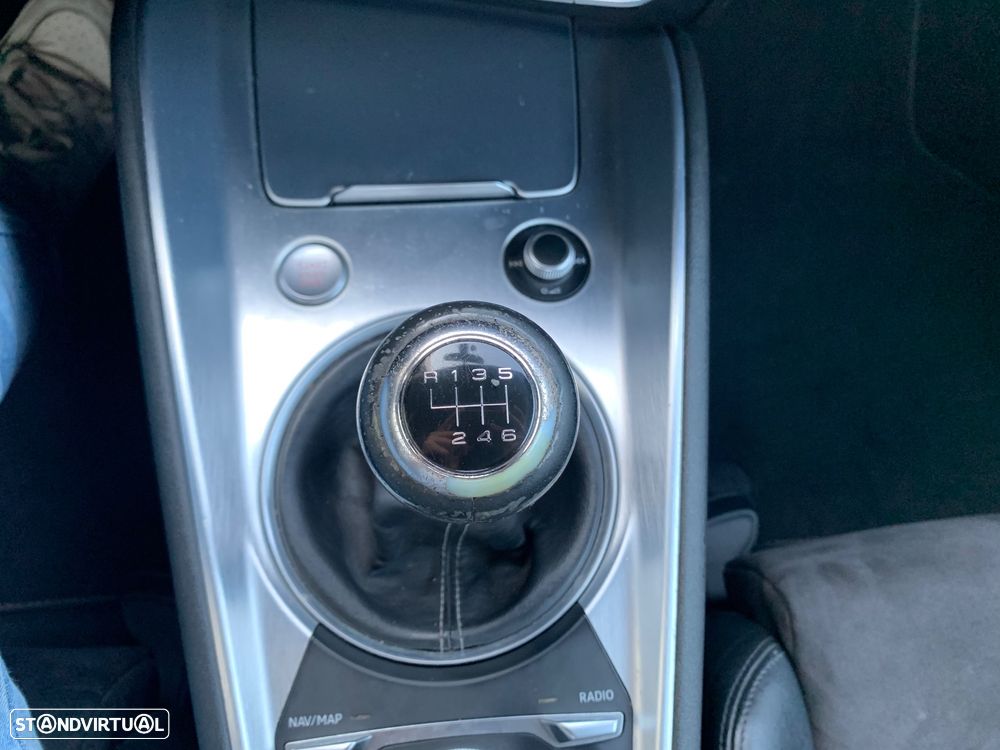 Audi TT Roadster 2.0 TDi S-line - 9